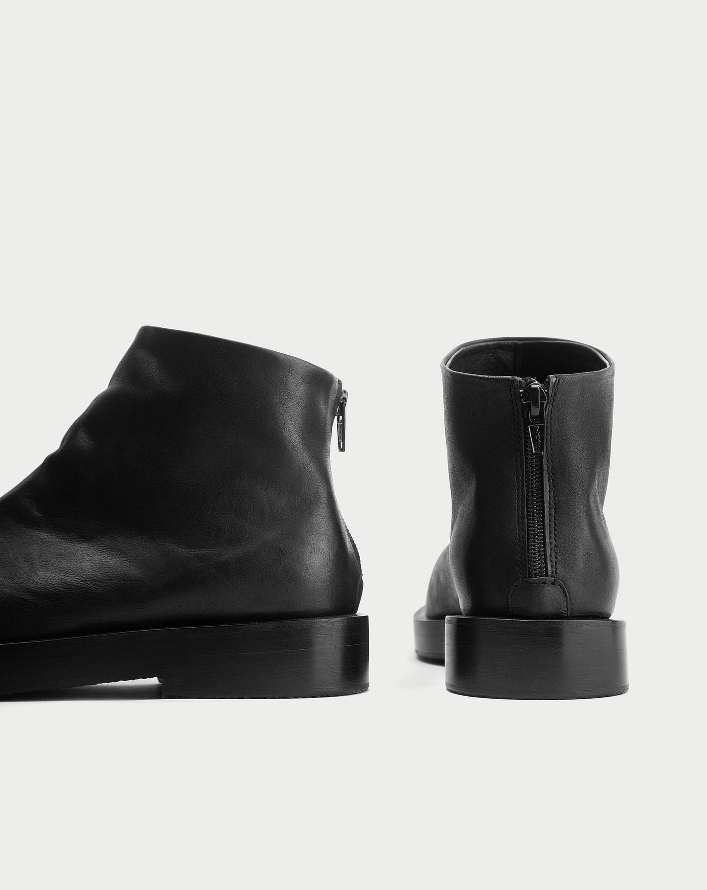 DATE BOOTS
