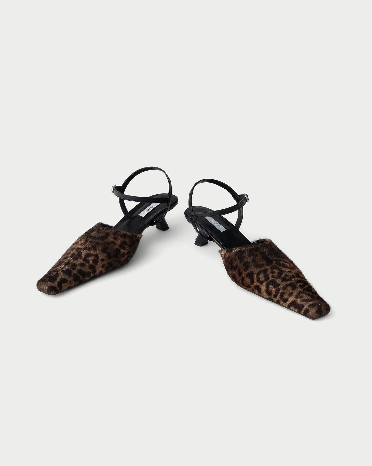 SAVARA SLINGBACKS