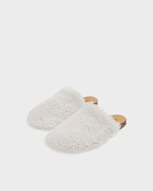 FUR-FLAT MULES
