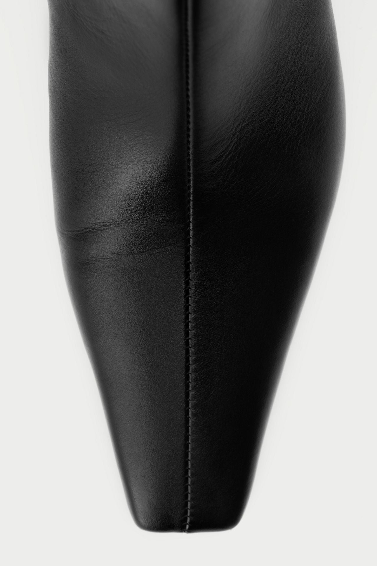 KRIS BOOTS
