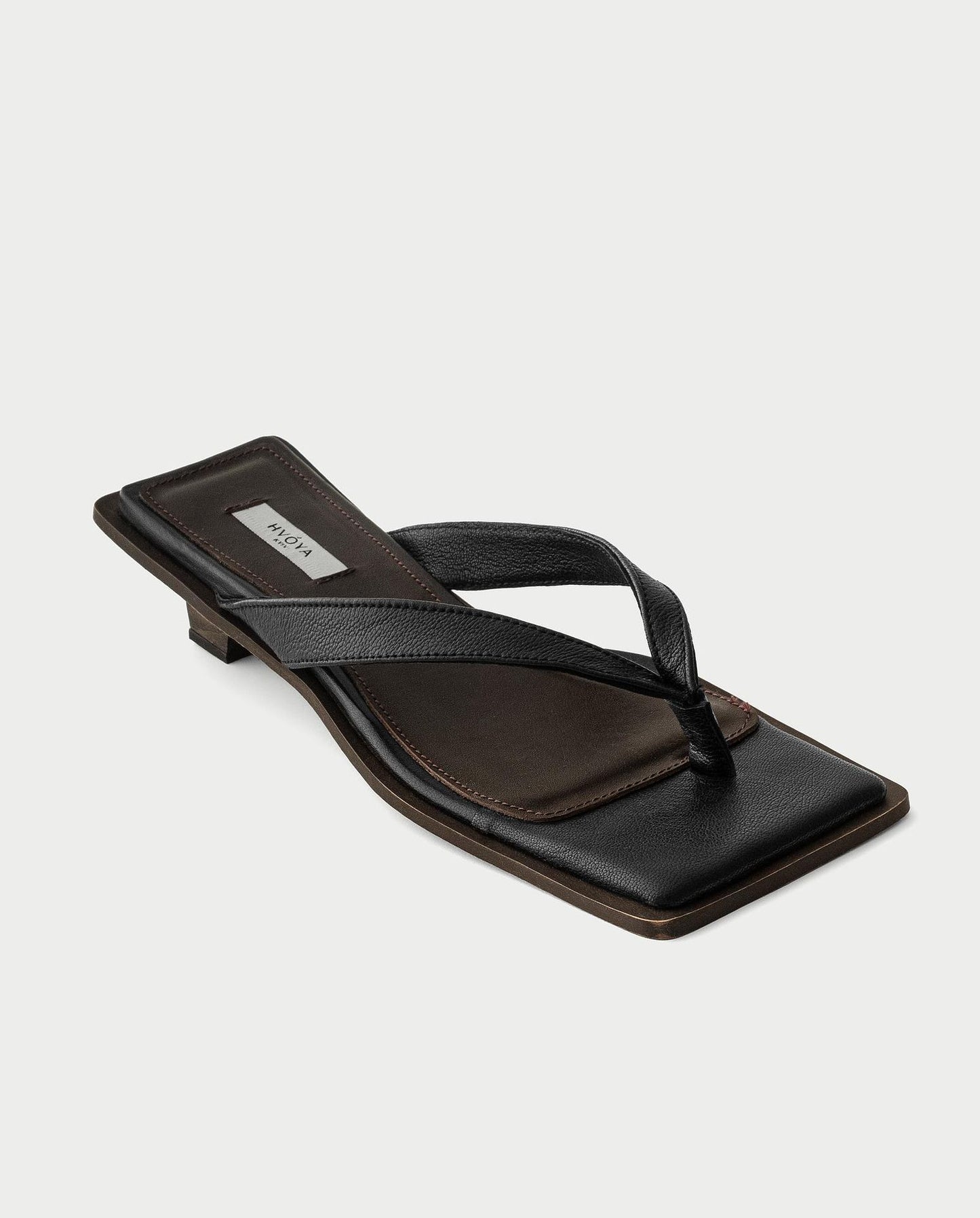 Tatami Thongs