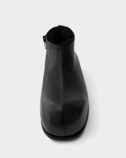 BUBBLE BOOTS