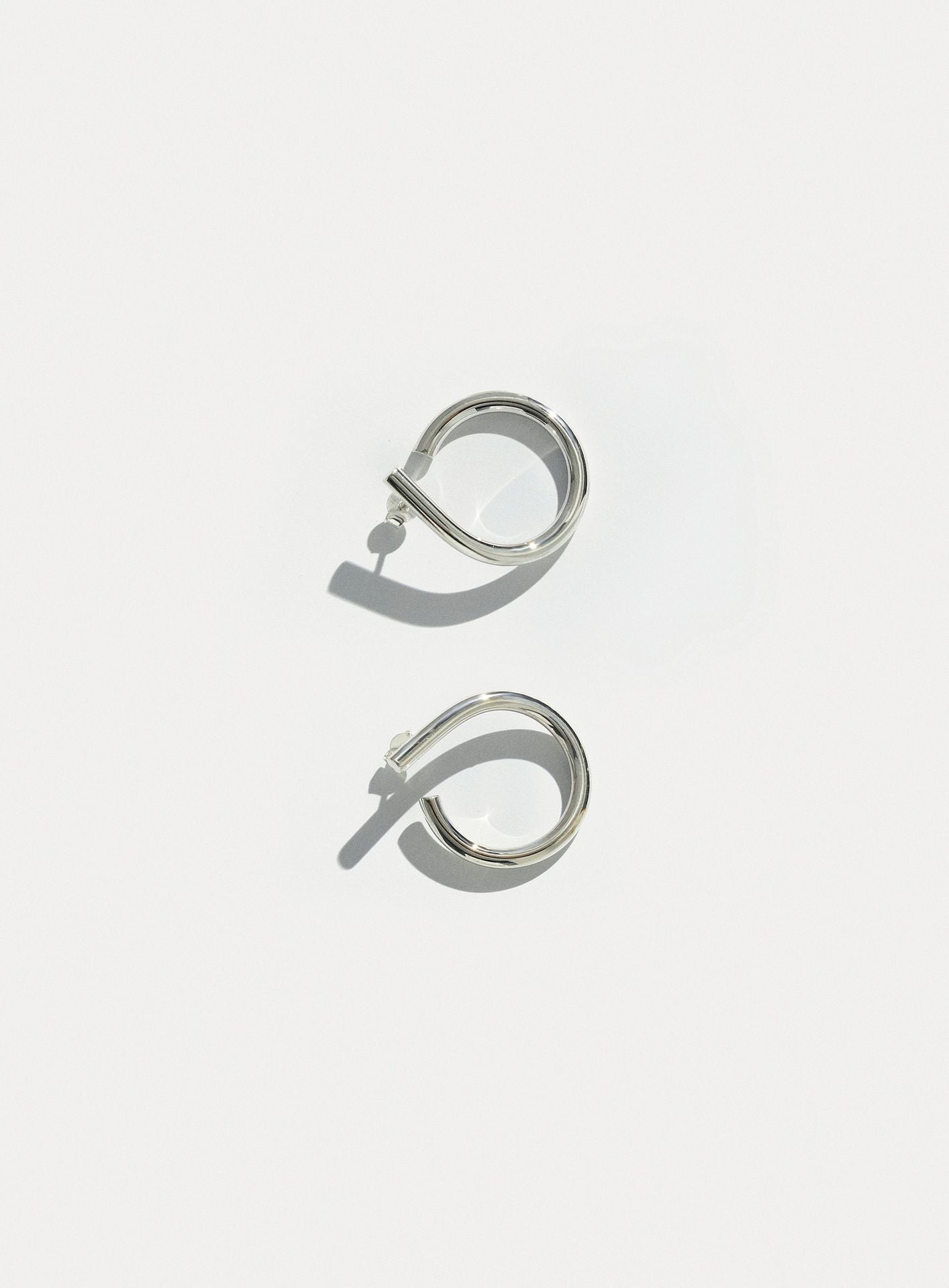 CURL EARRINGS
