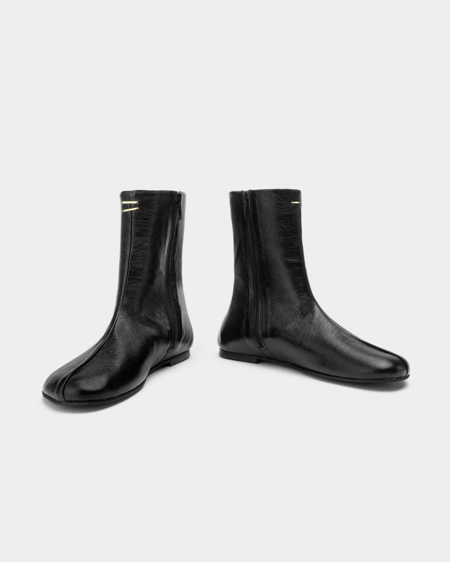 CLIP BOOTS