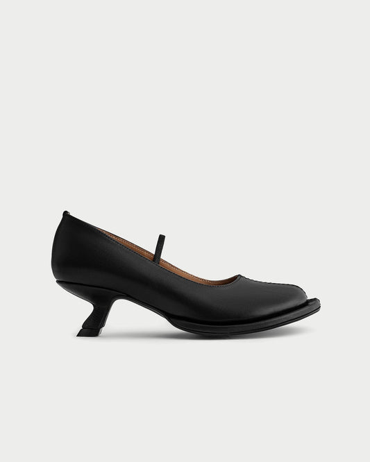 CLOCK SHOES