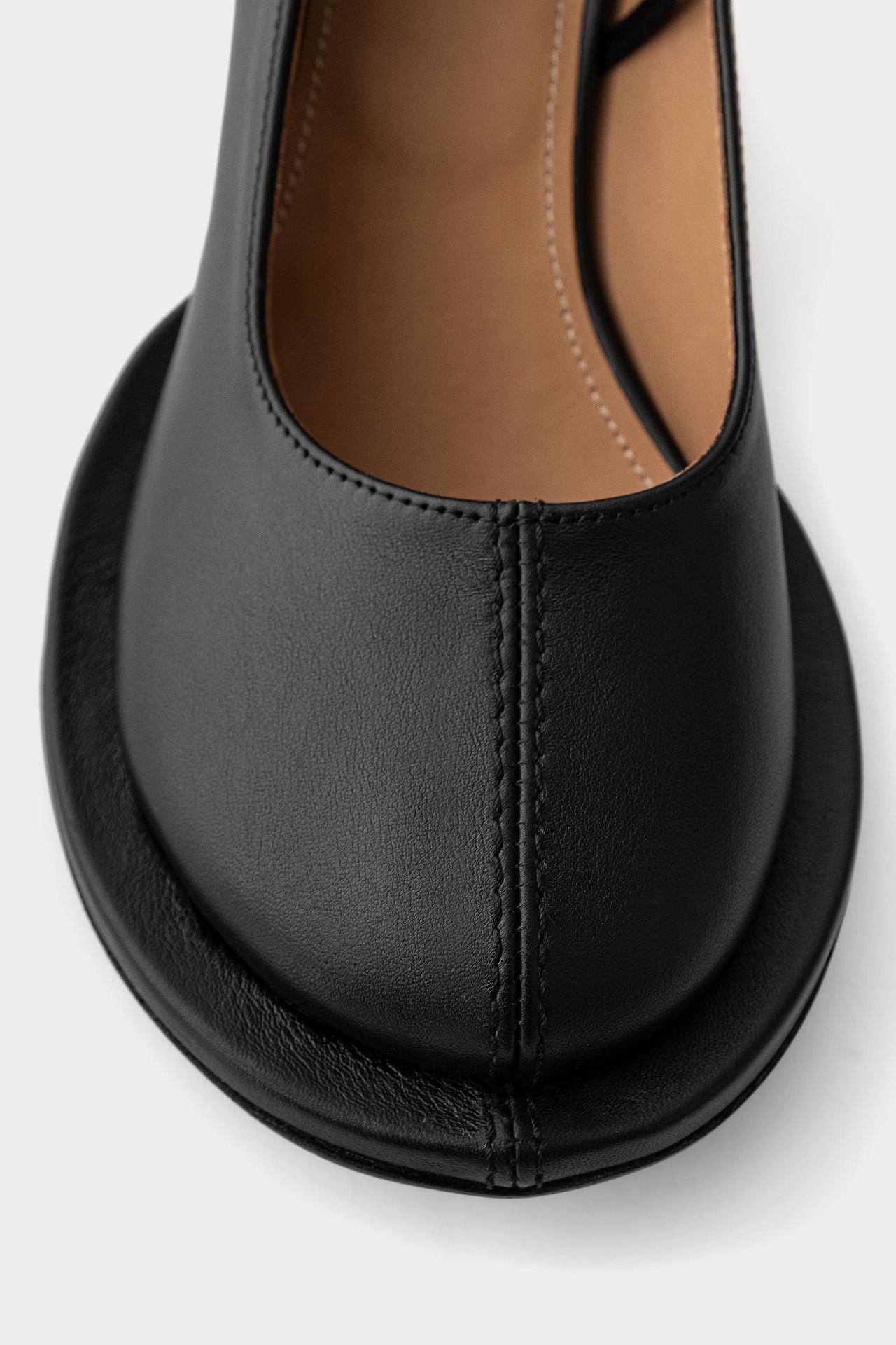 CLOCK SHOES
