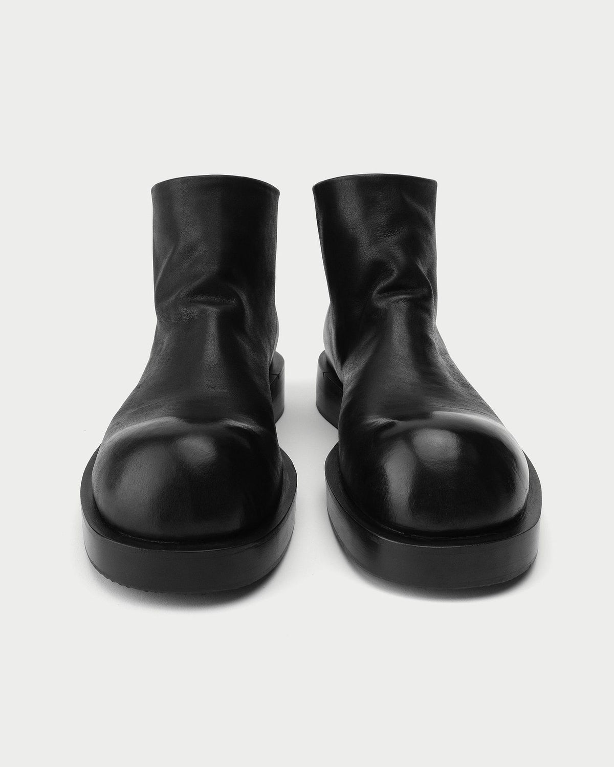 DATE BOOTS