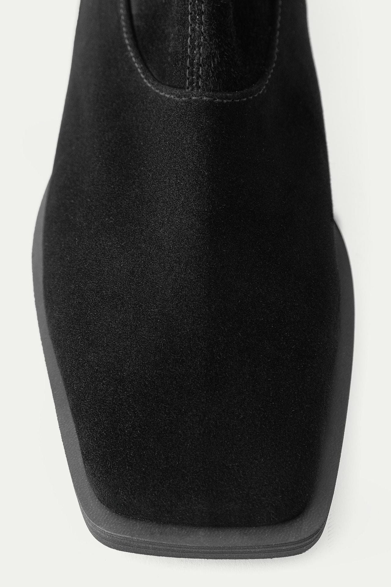 DI BOOTS