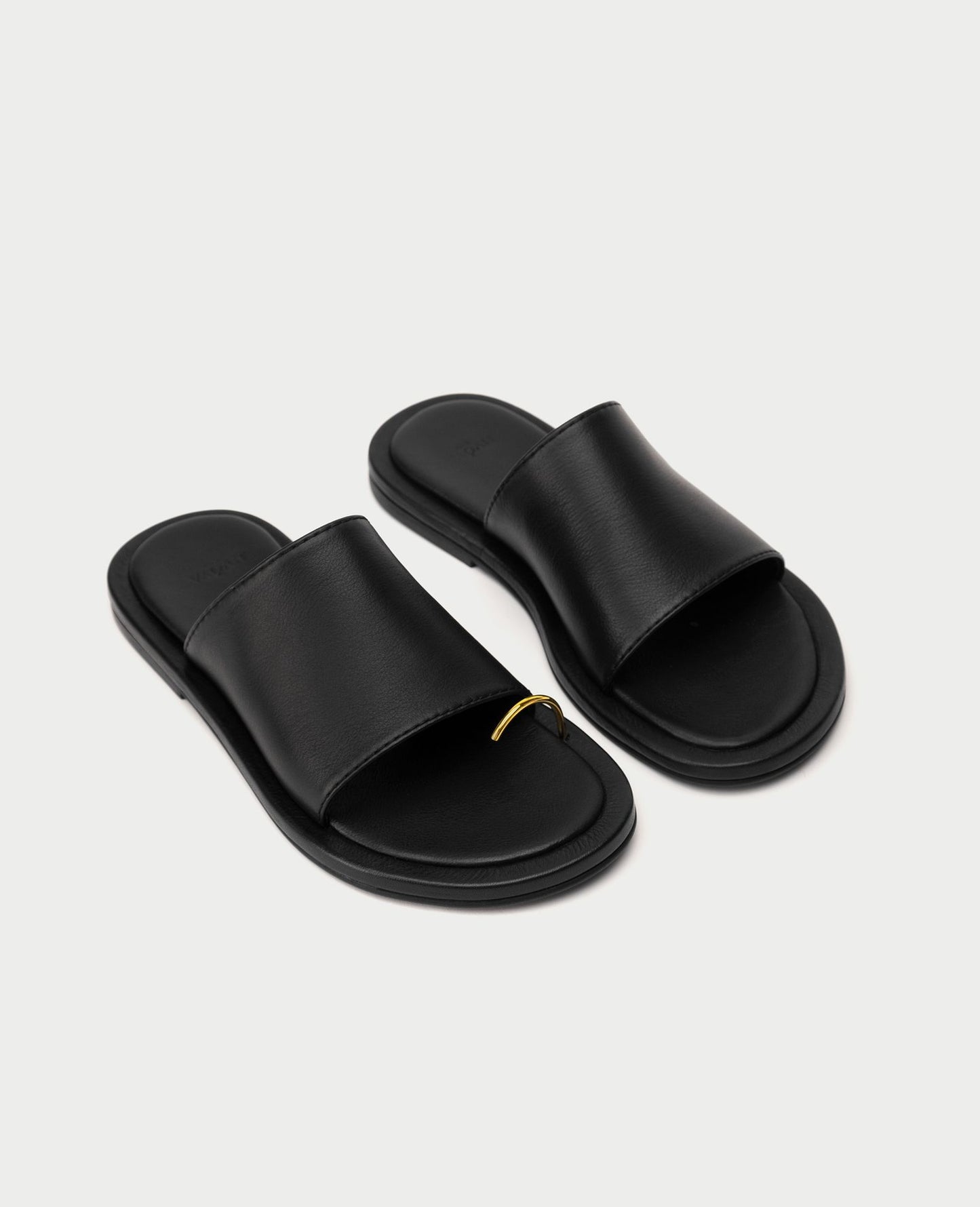 RING FLIP FLOP