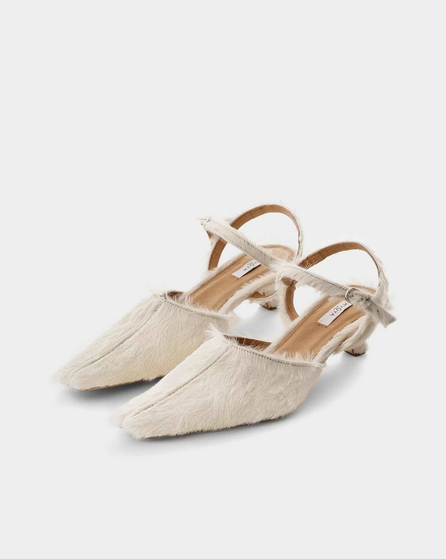 SAVARA SLINGBACKS