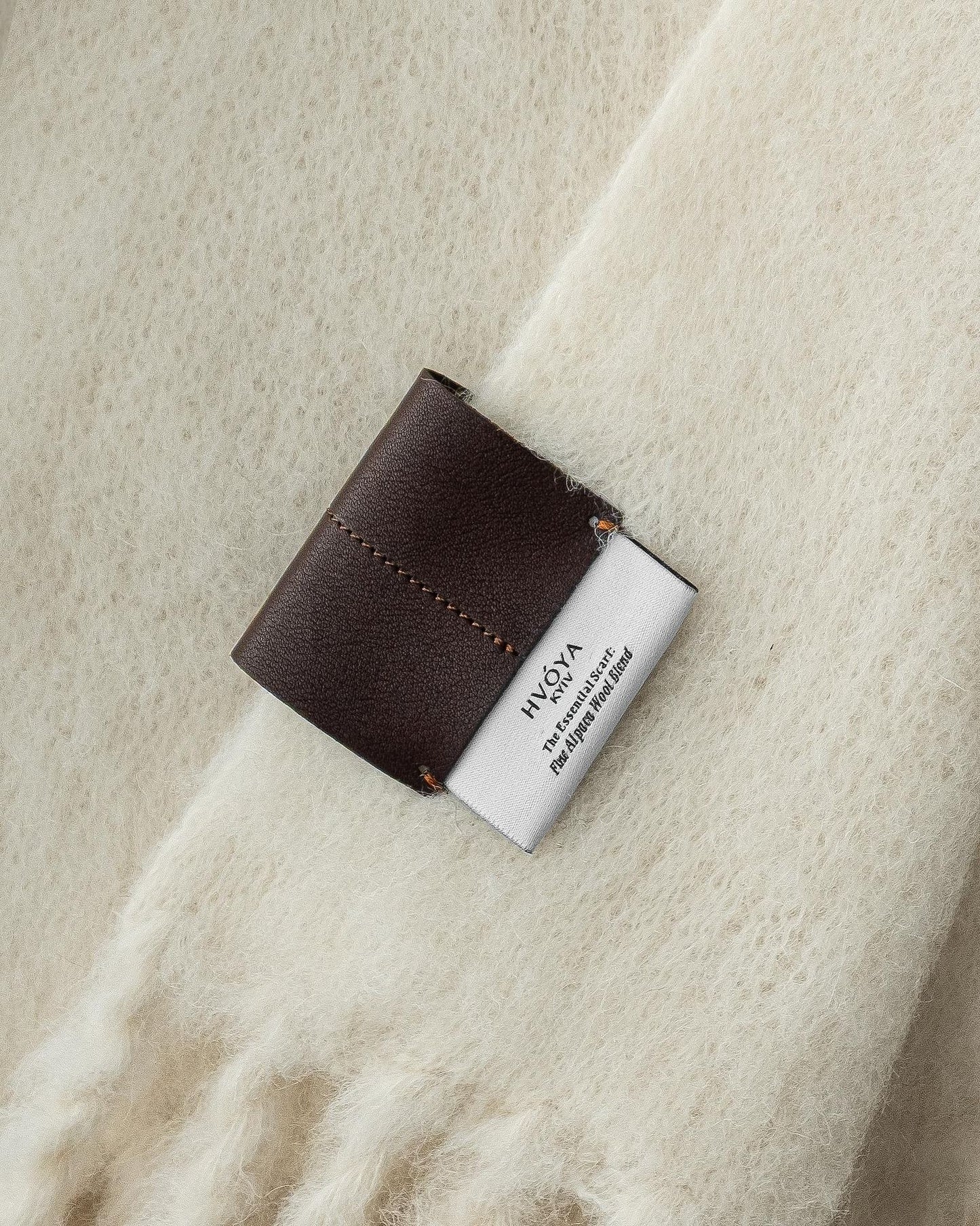 THE ESSENTIAL SCARF