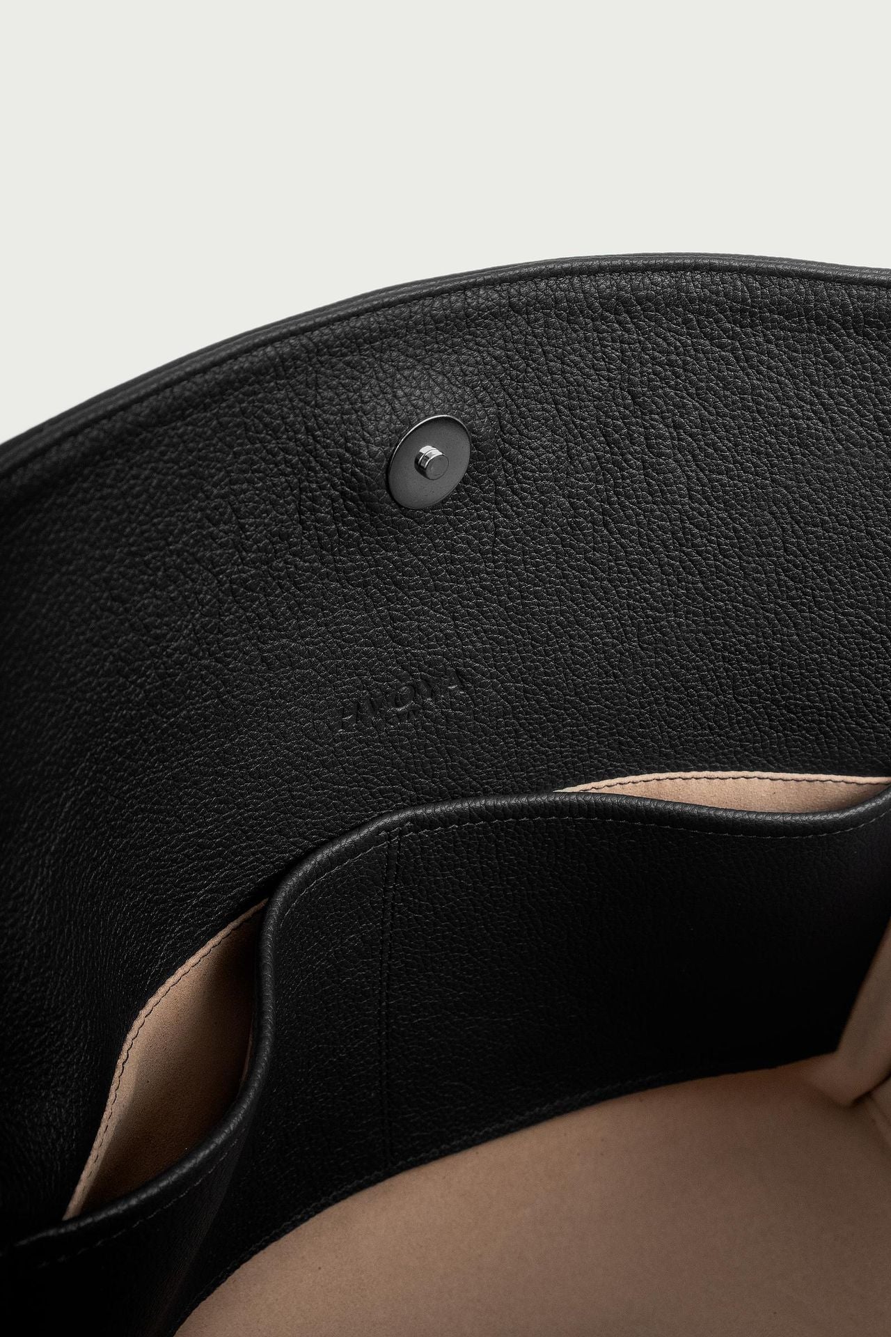 NICHE BAG