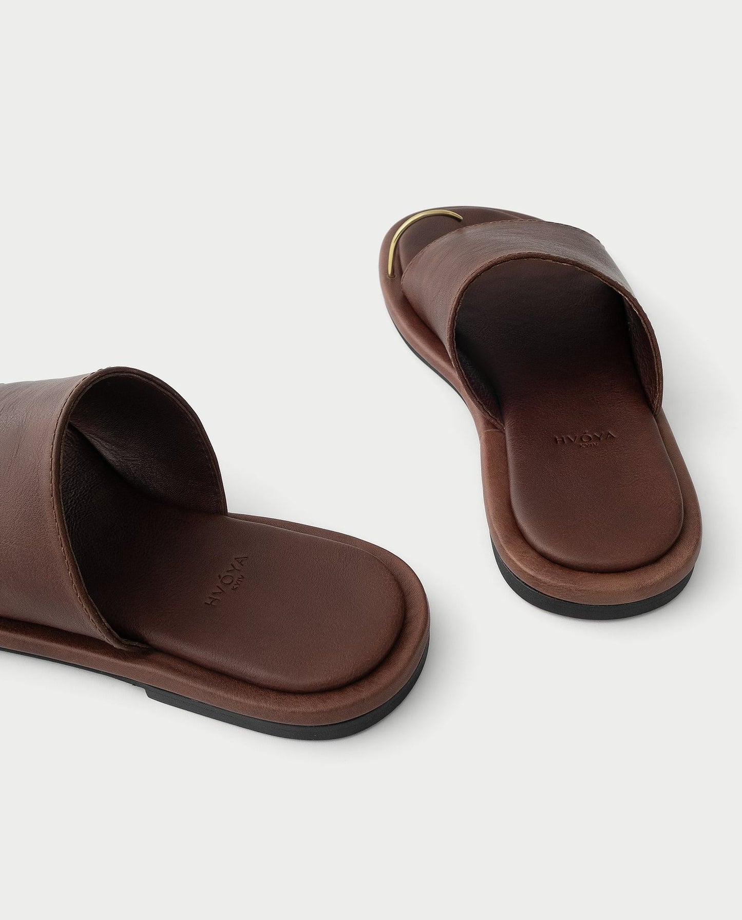 RING FLIP FLOP