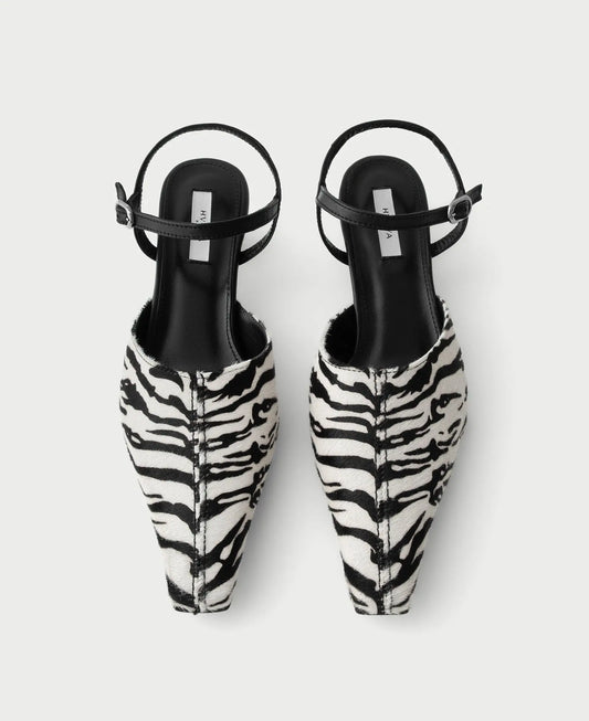 SAVARA SLINGBACKS