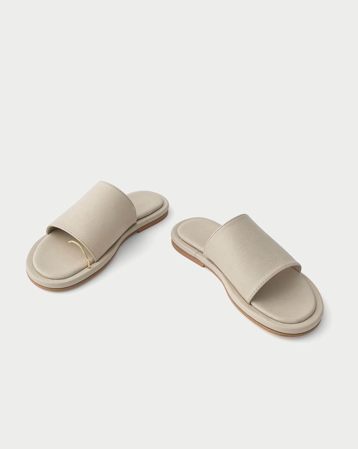 RING FLIP FLOP