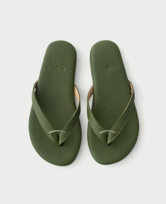 Moonlight thongs